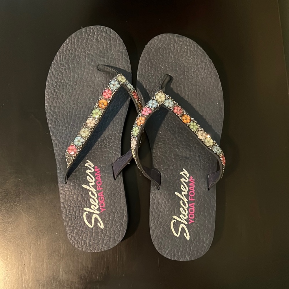 Women’s flip flops